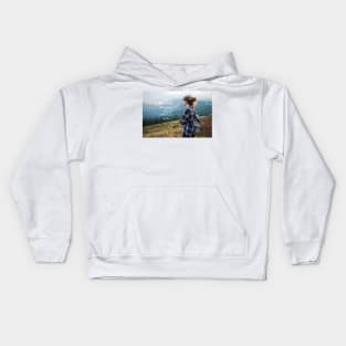 Mountains are calling Kids Hoodie